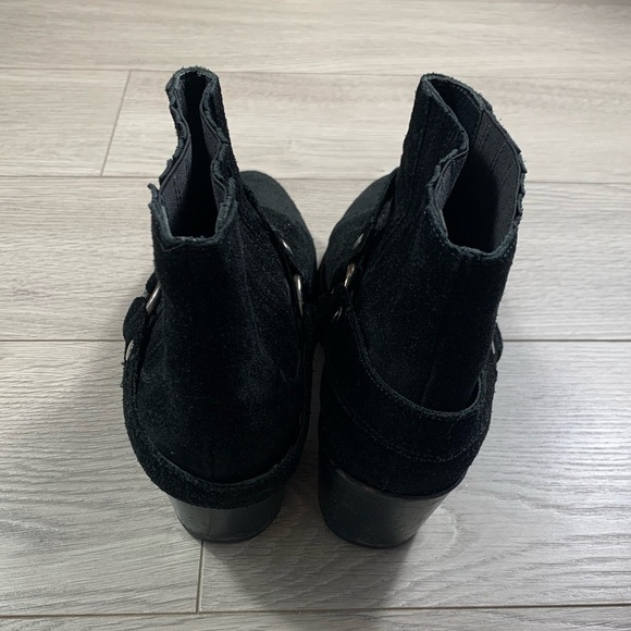 ALL SAINTS BLACK SUEDE ANKLE BOOTIES - Picture 16 of 16